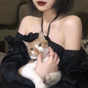 美女脱👙露出🐻吃我的🍌文
